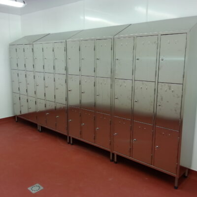 Stainless steel lockers 8