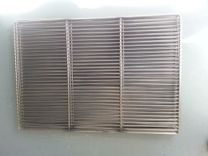 Stainless Steel Wire Trays, Baskets and Solid Trays